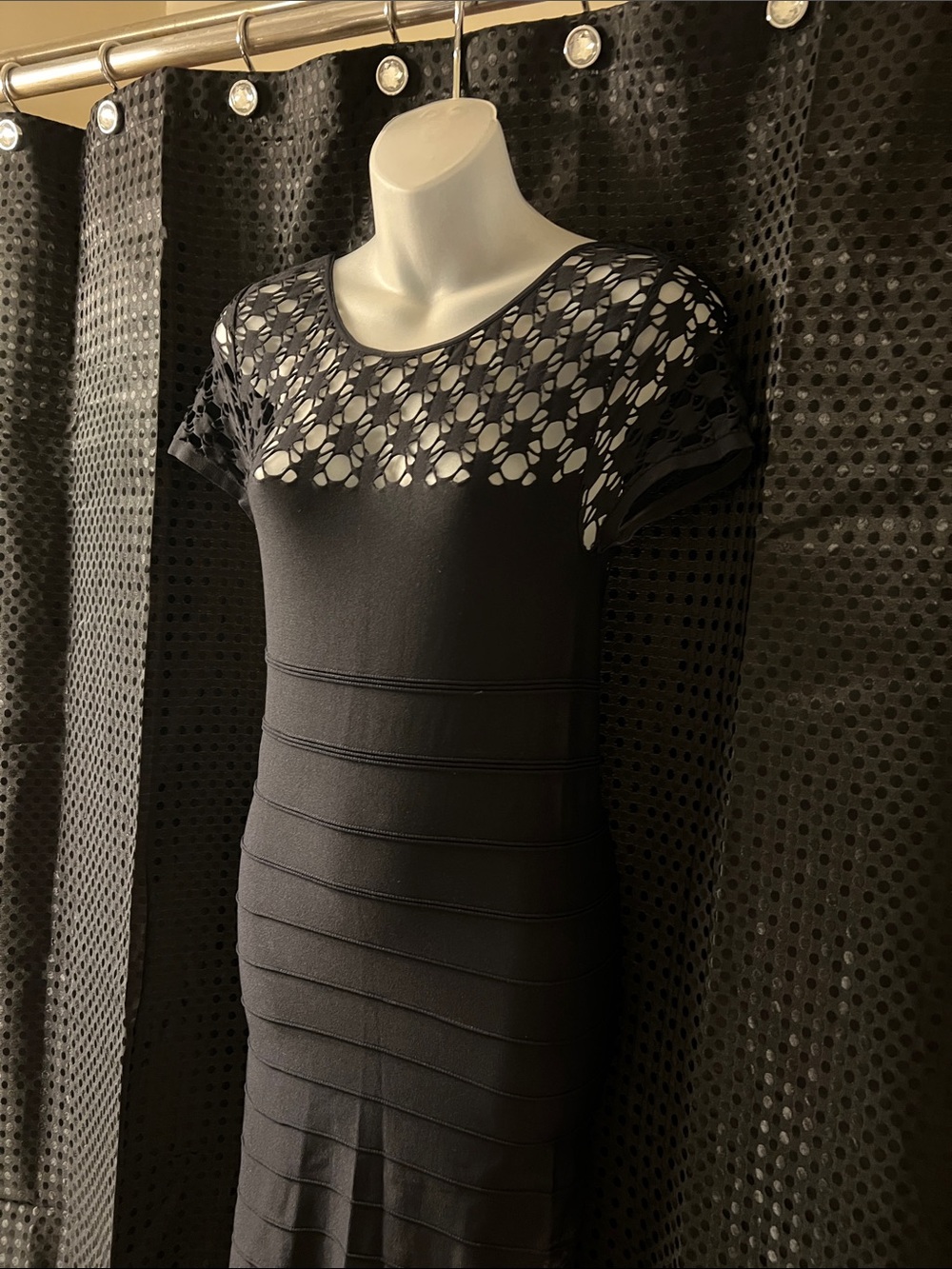 Bebe Black Short-Sleeve Lace Yoke Bodycon Dress